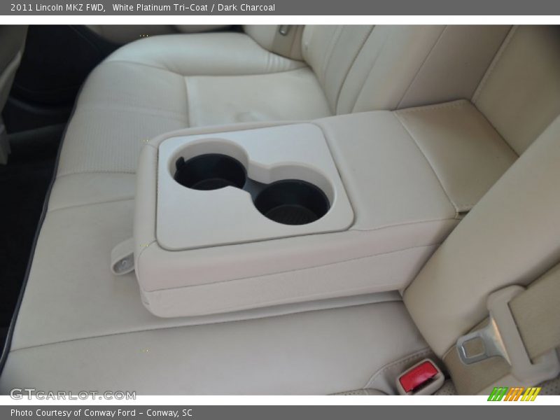 White Platinum Tri-Coat / Dark Charcoal 2011 Lincoln MKZ FWD