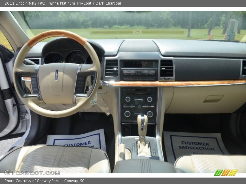 White Platinum Tri-Coat / Dark Charcoal 2011 Lincoln MKZ FWD