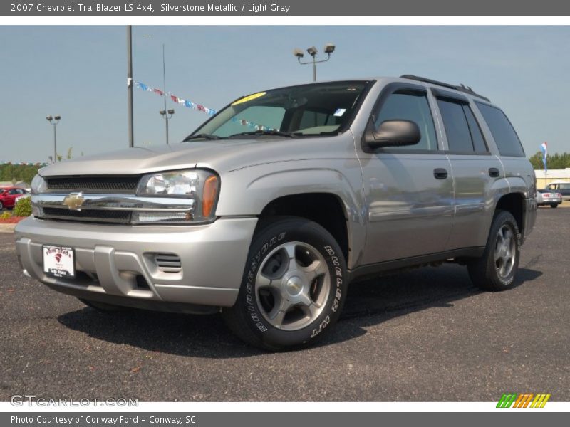 Silverstone Metallic / Light Gray 2007 Chevrolet TrailBlazer LS 4x4