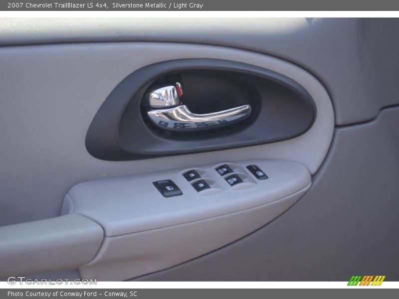 Silverstone Metallic / Light Gray 2007 Chevrolet TrailBlazer LS 4x4