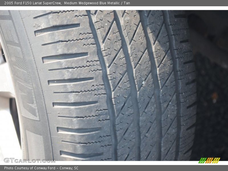 Medium Wedgewood Blue Metallic / Tan 2005 Ford F150 Lariat SuperCrew