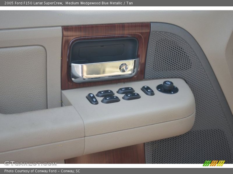 Medium Wedgewood Blue Metallic / Tan 2005 Ford F150 Lariat SuperCrew