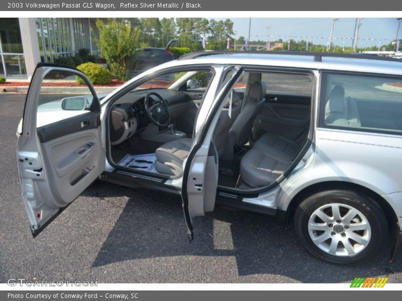 Reflex Silver Metallic / Black 2003 Volkswagen Passat GLS Wagon