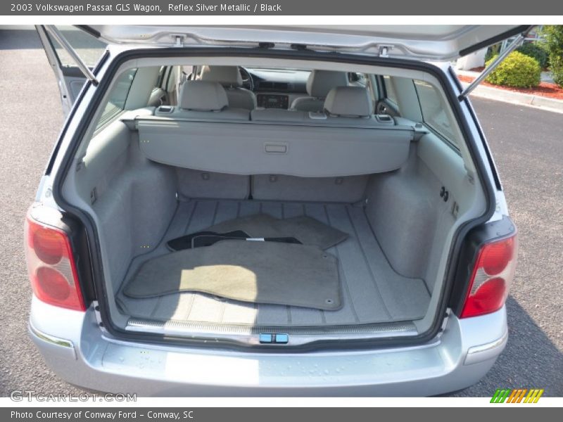 Reflex Silver Metallic / Black 2003 Volkswagen Passat GLS Wagon