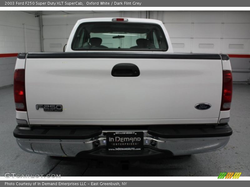 Oxford White / Dark Flint Grey 2003 Ford F250 Super Duty XLT SuperCab