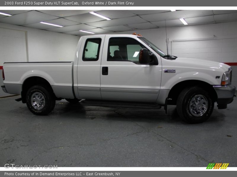 Oxford White / Dark Flint Grey 2003 Ford F250 Super Duty XLT SuperCab