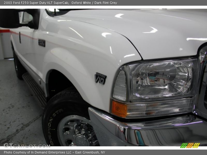 Oxford White / Dark Flint Grey 2003 Ford F250 Super Duty XLT SuperCab