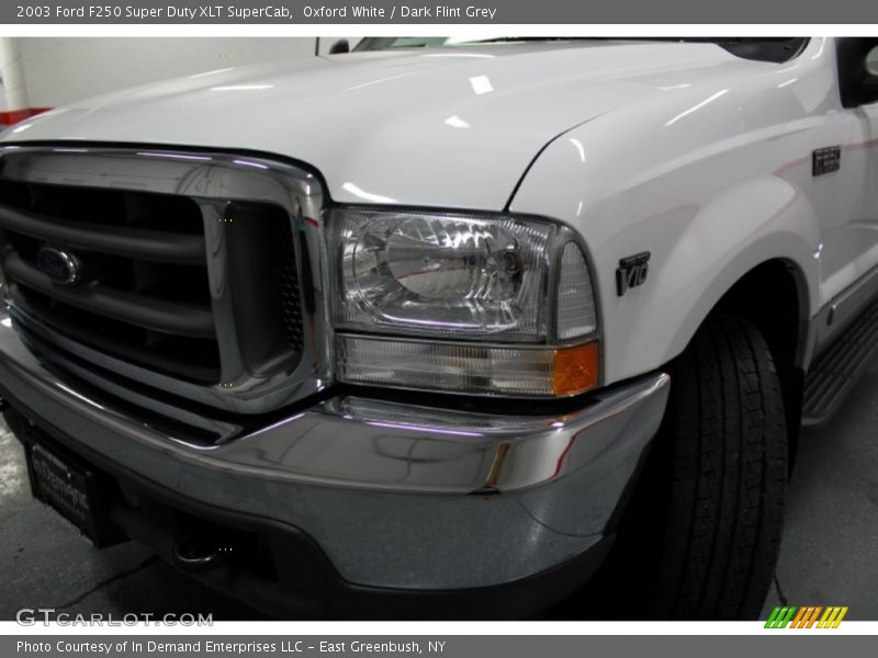 Oxford White / Dark Flint Grey 2003 Ford F250 Super Duty XLT SuperCab