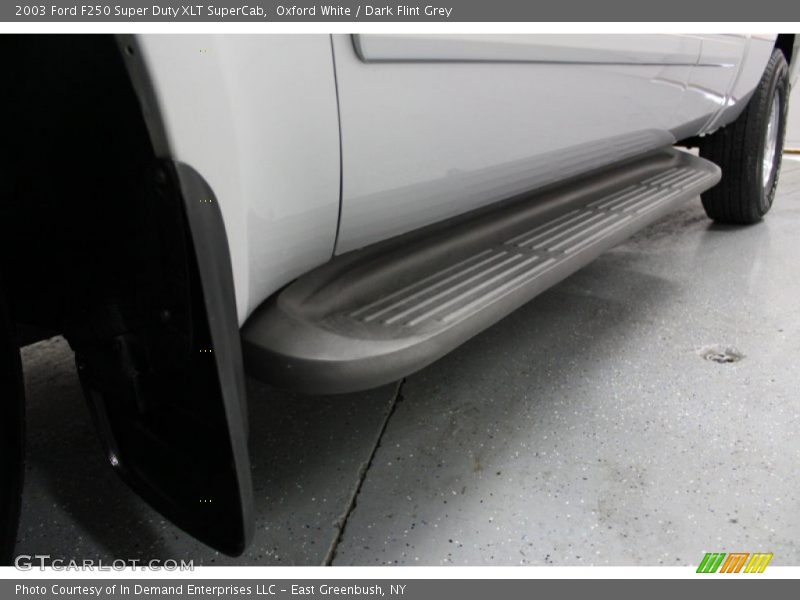 Oxford White / Dark Flint Grey 2003 Ford F250 Super Duty XLT SuperCab