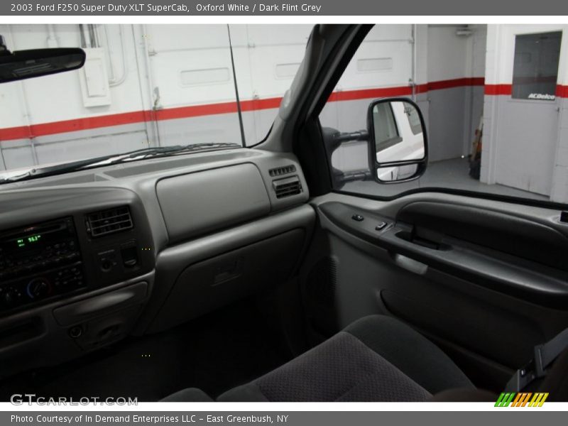 Oxford White / Dark Flint Grey 2003 Ford F250 Super Duty XLT SuperCab