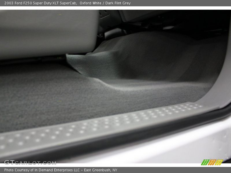 Oxford White / Dark Flint Grey 2003 Ford F250 Super Duty XLT SuperCab