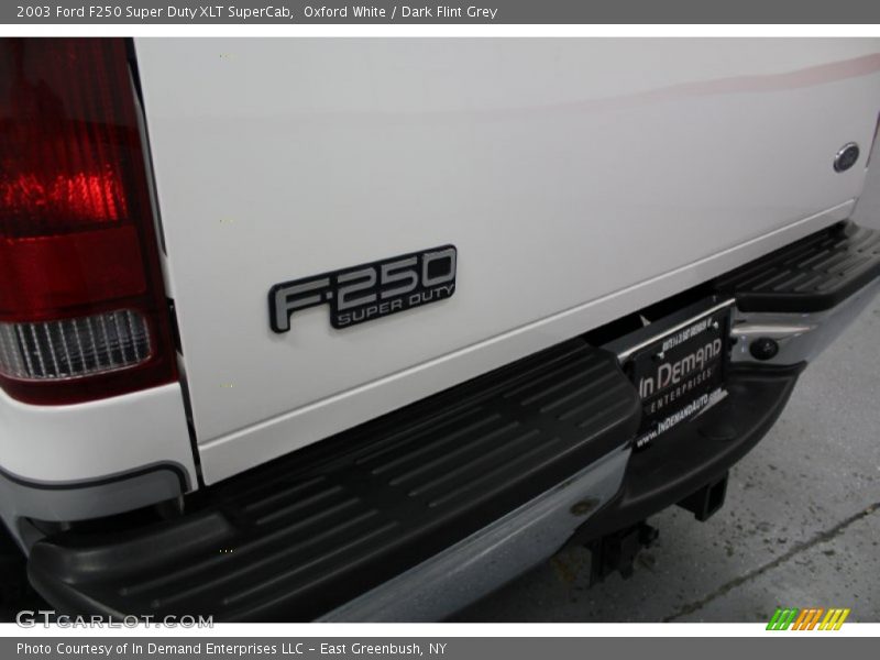 Oxford White / Dark Flint Grey 2003 Ford F250 Super Duty XLT SuperCab