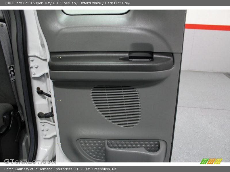 Oxford White / Dark Flint Grey 2003 Ford F250 Super Duty XLT SuperCab