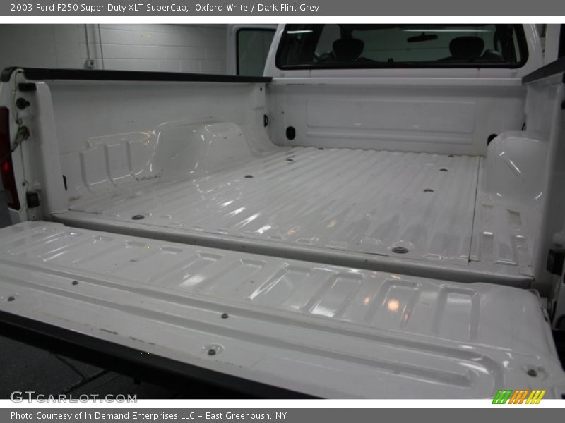Oxford White / Dark Flint Grey 2003 Ford F250 Super Duty XLT SuperCab