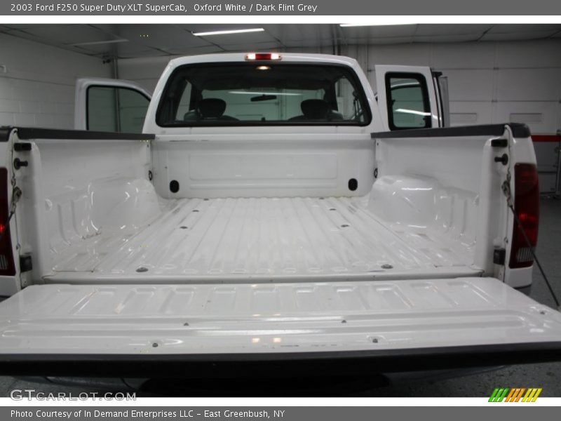  2003 F250 Super Duty XLT SuperCab Trunk