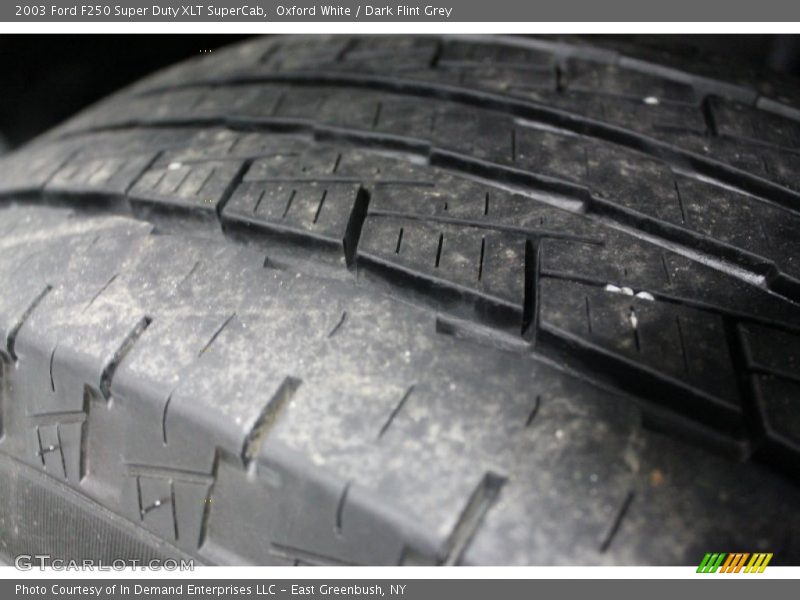 Oxford White / Dark Flint Grey 2003 Ford F250 Super Duty XLT SuperCab