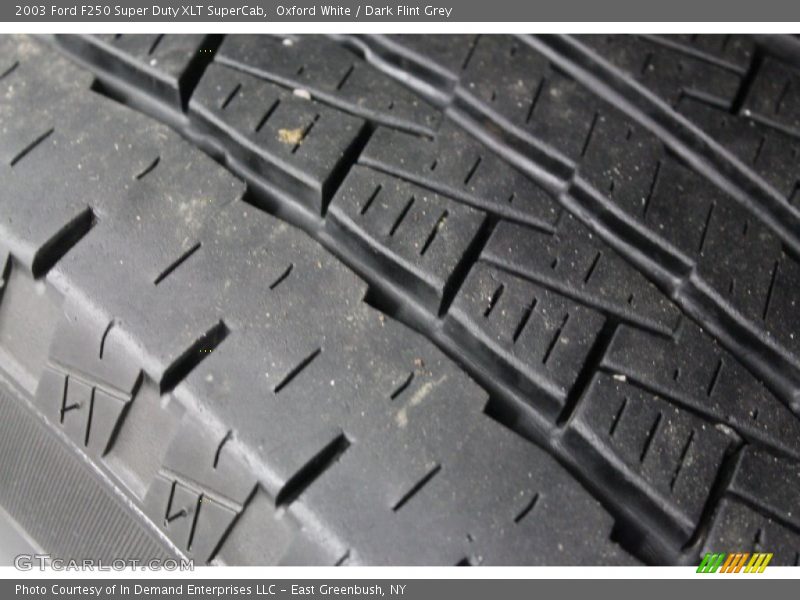 Oxford White / Dark Flint Grey 2003 Ford F250 Super Duty XLT SuperCab