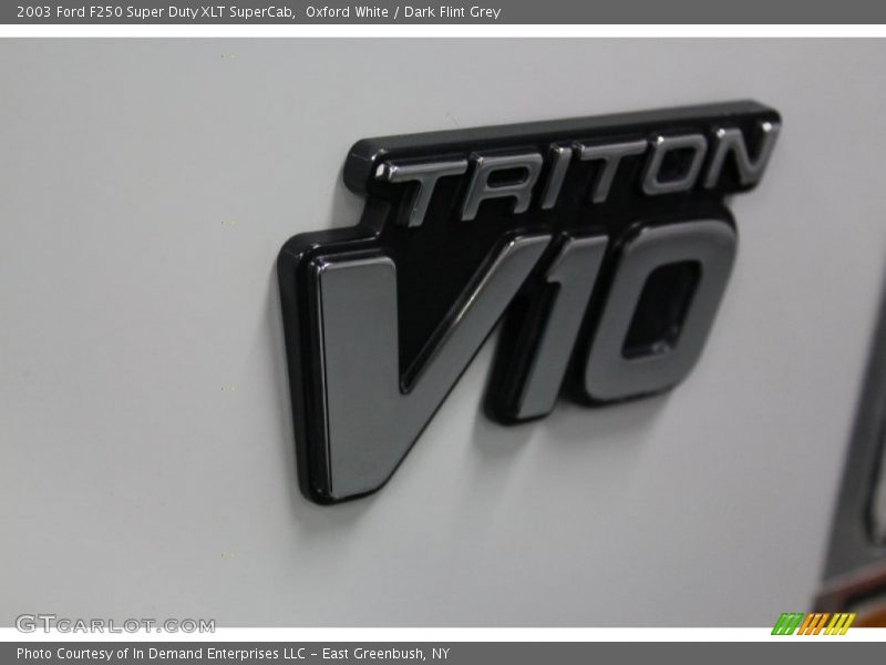  2003 F250 Super Duty XLT SuperCab Logo