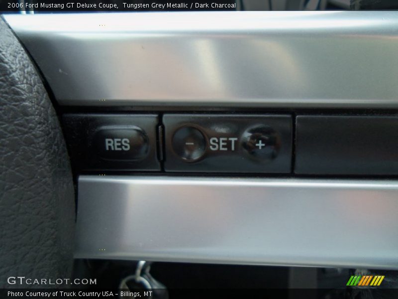 Tungsten Grey Metallic / Dark Charcoal 2006 Ford Mustang GT Deluxe Coupe