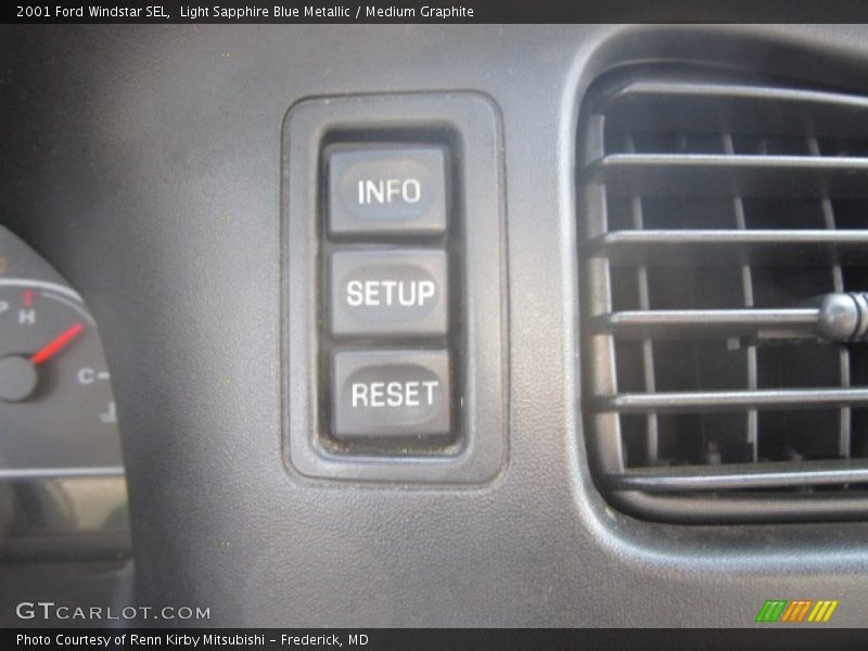 Light Sapphire Blue Metallic / Medium Graphite 2001 Ford Windstar SEL