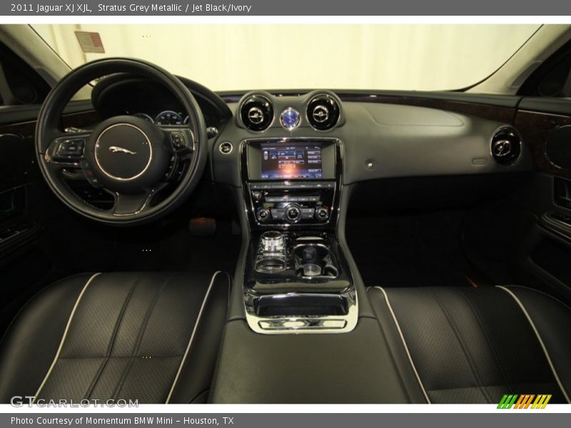 Dashboard of 2011 XJ XJL