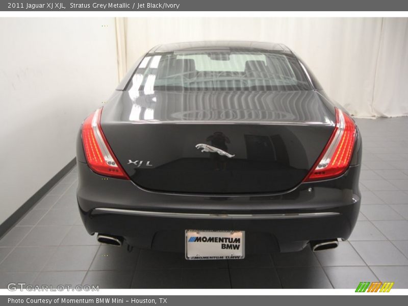 Stratus Grey Metallic / Jet Black/Ivory 2011 Jaguar XJ XJL