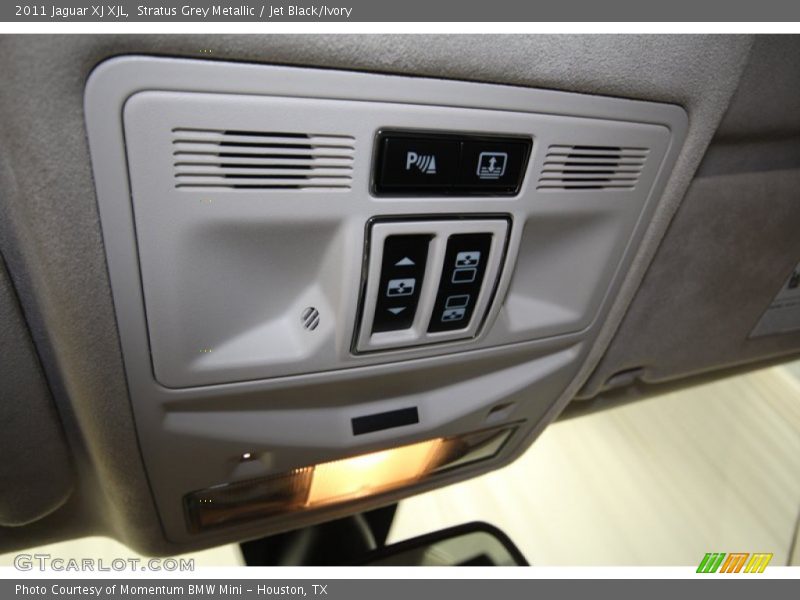 Stratus Grey Metallic / Jet Black/Ivory 2011 Jaguar XJ XJL