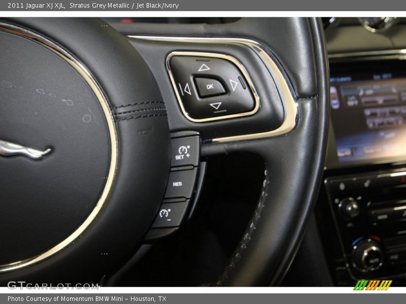 Controls of 2011 XJ XJL