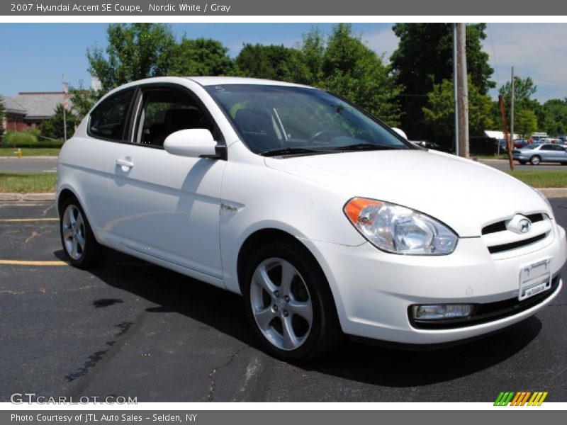 Nordic White / Gray 2007 Hyundai Accent SE Coupe