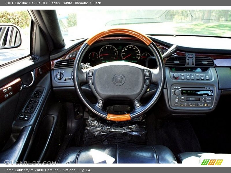 White Diamond / Black 2001 Cadillac DeVille DHS Sedan