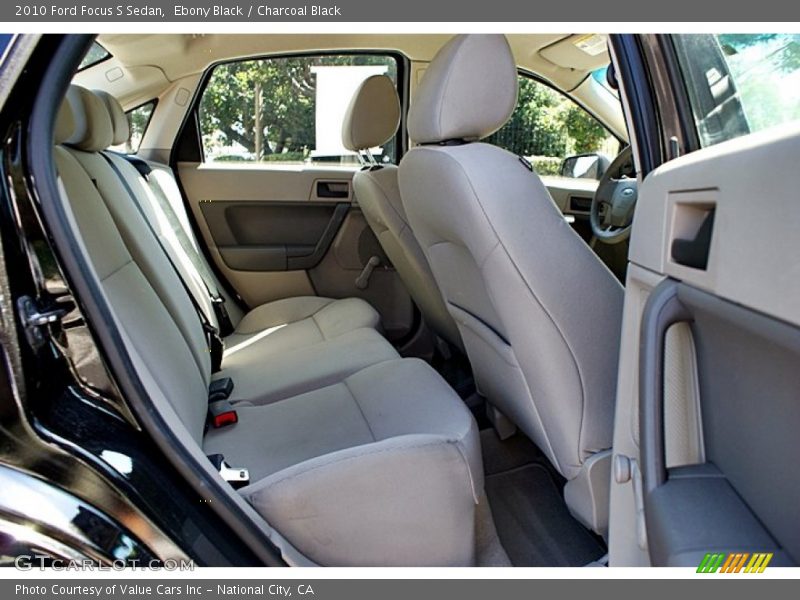Ebony Black / Charcoal Black 2010 Ford Focus S Sedan