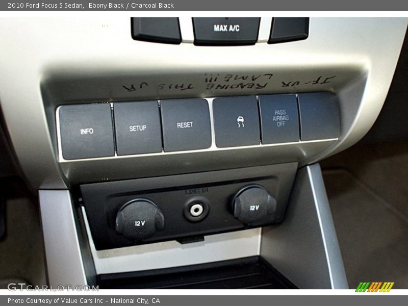 Ebony Black / Charcoal Black 2010 Ford Focus S Sedan