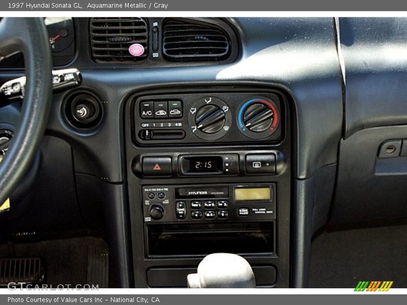 Aquamarine Metallic / Gray 1997 Hyundai Sonata GL