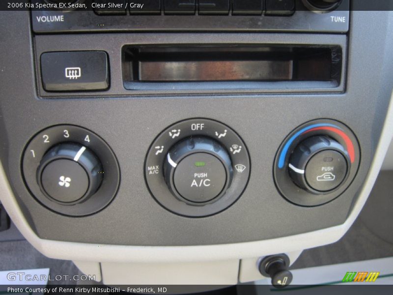 Clear Silver / Gray 2006 Kia Spectra EX Sedan