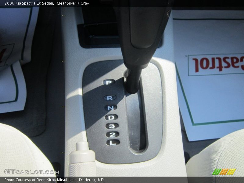 Clear Silver / Gray 2006 Kia Spectra EX Sedan