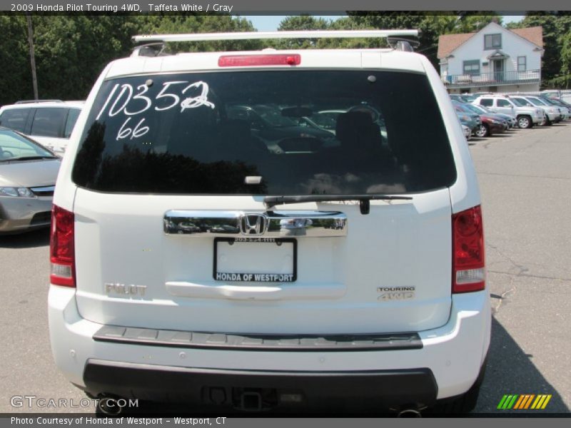Taffeta White / Gray 2009 Honda Pilot Touring 4WD