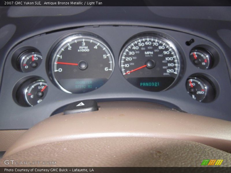 Antique Bronze Metallic / Light Tan 2007 GMC Yukon SLE