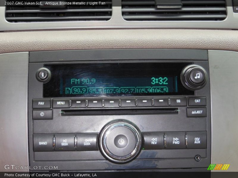 Antique Bronze Metallic / Light Tan 2007 GMC Yukon SLE