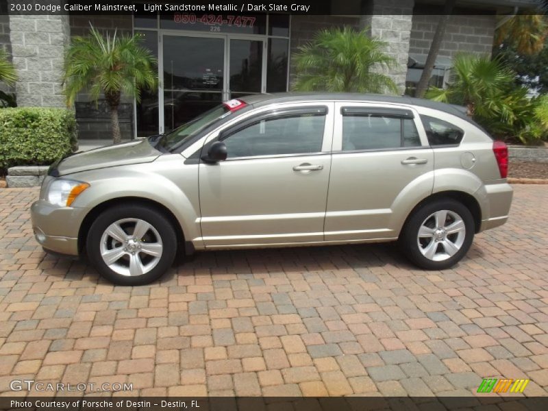 Light Sandstone Metallic / Dark Slate Gray 2010 Dodge Caliber Mainstreet
