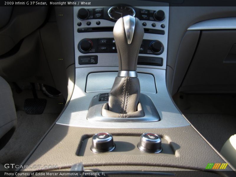 Moonlight White / Wheat 2009 Infiniti G 37 Sedan