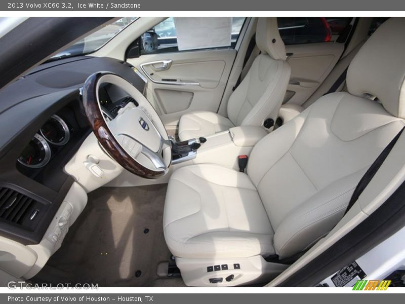 Front Seat of 2013 XC60 3.2