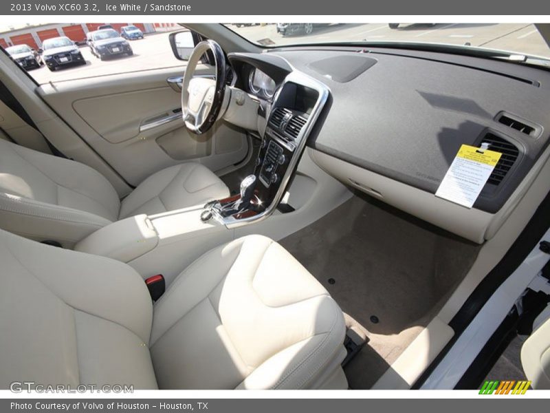  2013 XC60 3.2 Sandstone Interior