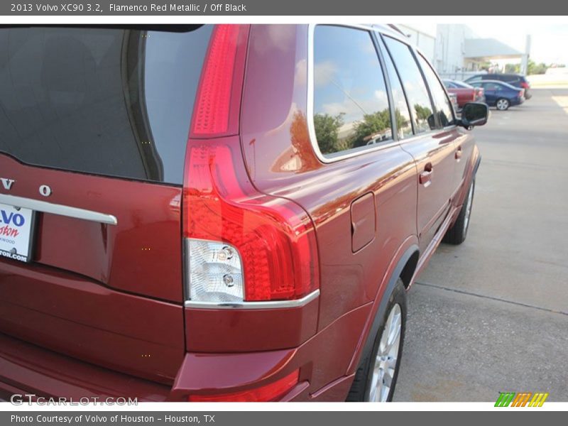 Flamenco Red Metallic / Off Black 2013 Volvo XC90 3.2