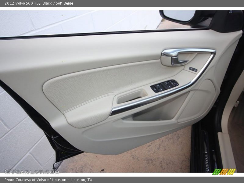 Black / Soft Beige 2012 Volvo S60 T5