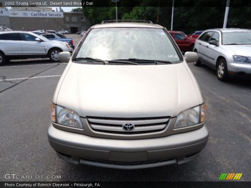 Desert Sand Mica / Oak 2002 Toyota Sienna LE