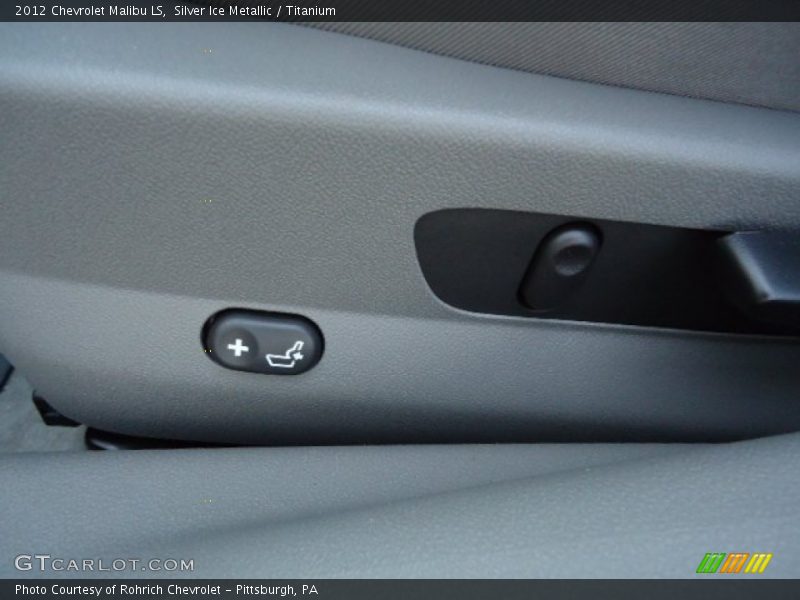 Silver Ice Metallic / Titanium 2012 Chevrolet Malibu LS
