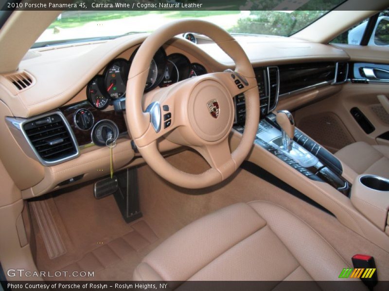 Dashboard of 2010 Panamera 4S
