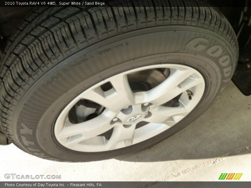 Super White / Sand Beige 2010 Toyota RAV4 V6 4WD