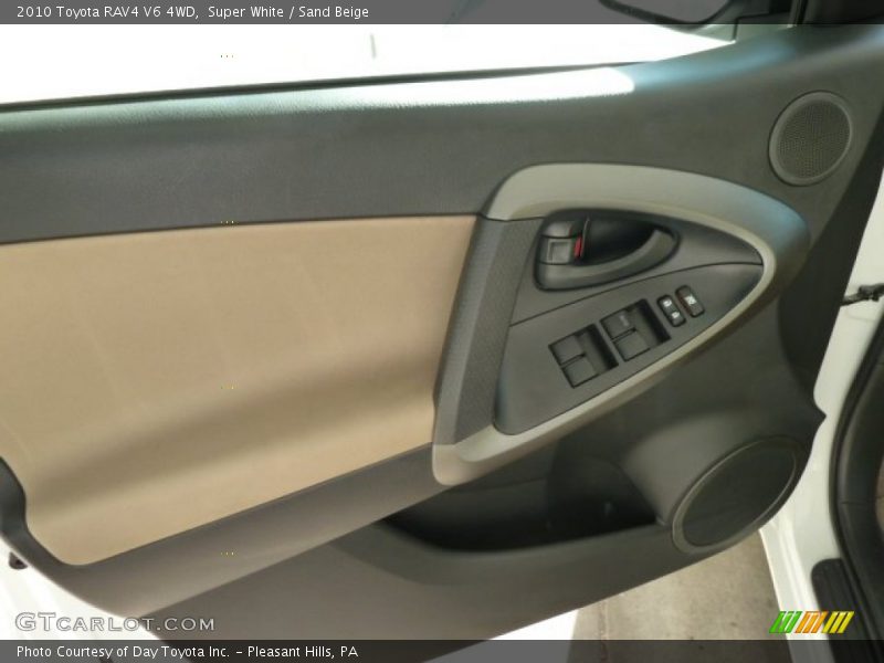 Super White / Sand Beige 2010 Toyota RAV4 V6 4WD
