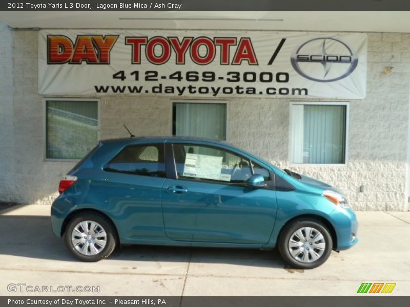 Lagoon Blue Mica / Ash Gray 2012 Toyota Yaris L 3 Door